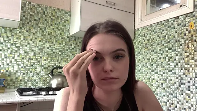 KikiAmino webcam
