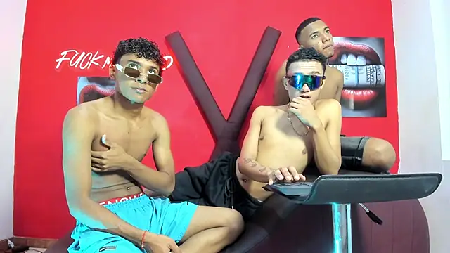 BLACK_BOYS1 webcam
