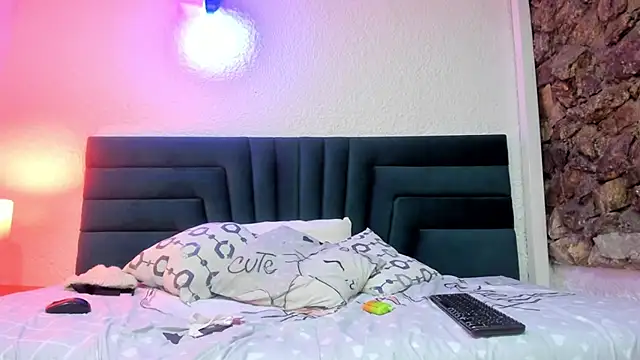 Dahliablack webcam