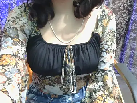 Adorable_Ayesha webcam