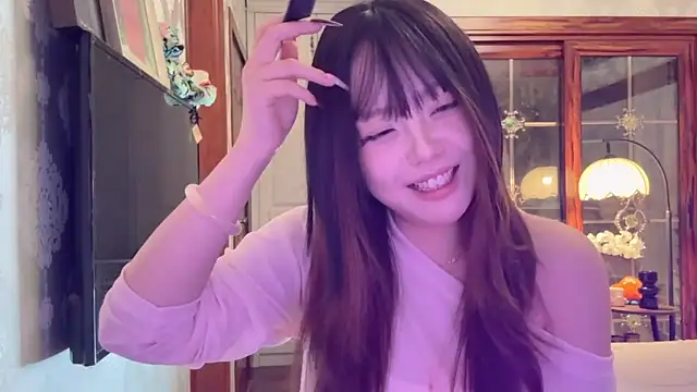 美女thelittlexx在线直播