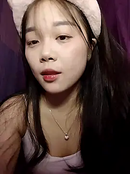 Baa-bee22 webcam