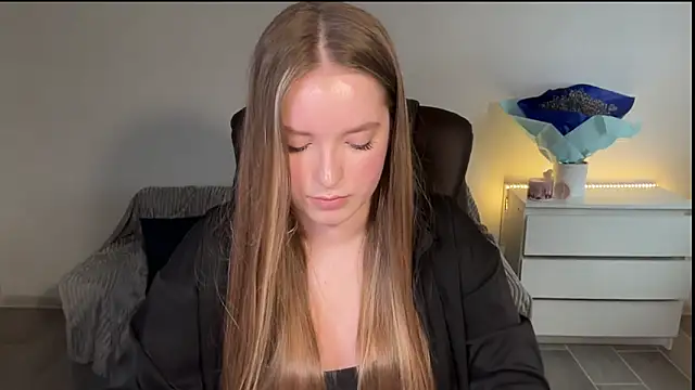 EvaMaddison webcam