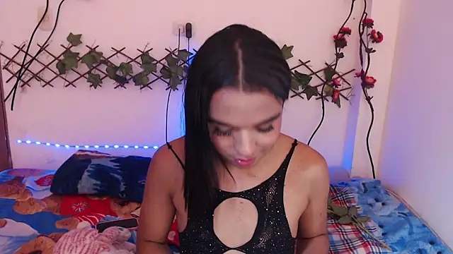 Candyy_doll__ webcam
