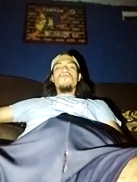 AlexAlejandro13 webcam