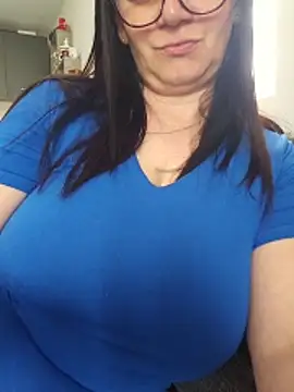kristenvega - KristenVega's free webcam - UK Sex Cams