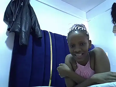 prettybeee webcam