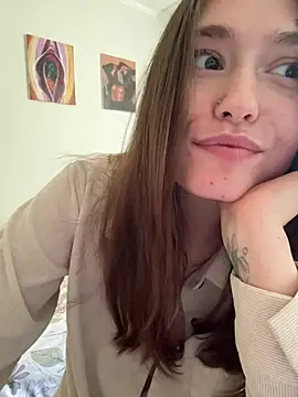 Sabrina_shells webcam