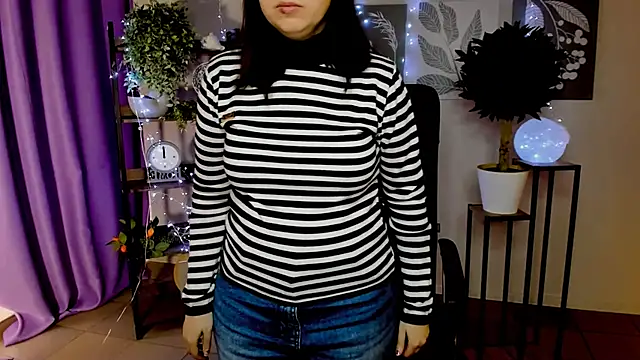 MartaEdams webcam
