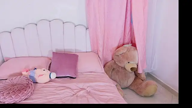 Sofia_Stanley webcam