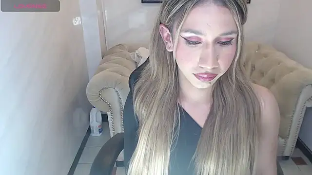 evy_luxx_v (T teen) - mega cum
