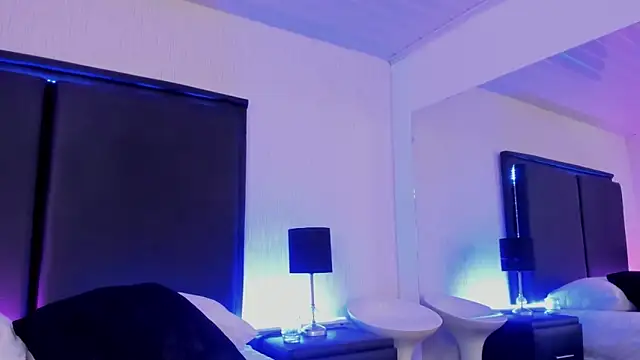 LilithBluum webcam