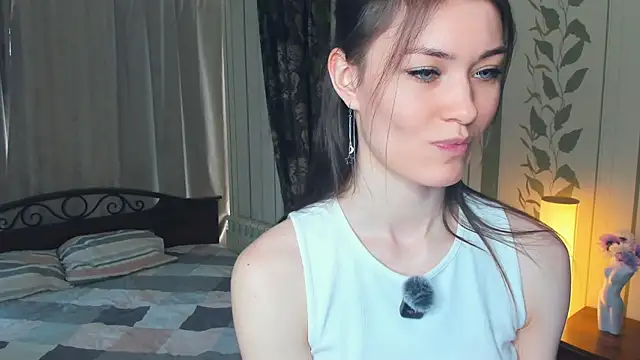 JulissaLipoma webcam