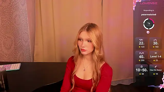 AdelineCrash webcam