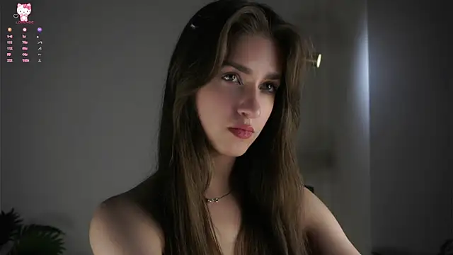 ClarineCasebolt webcam