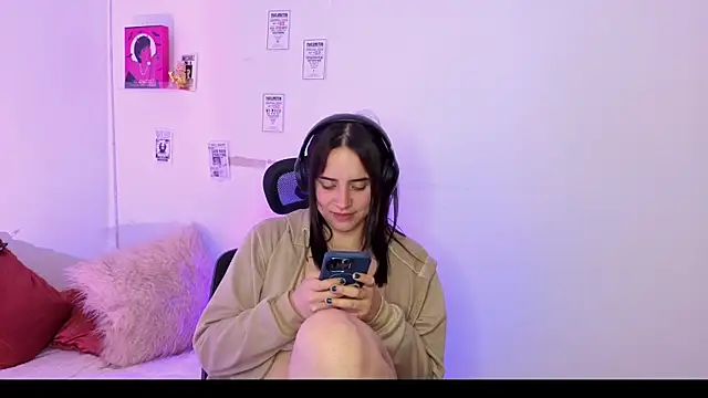 Emily_Lindey webcam