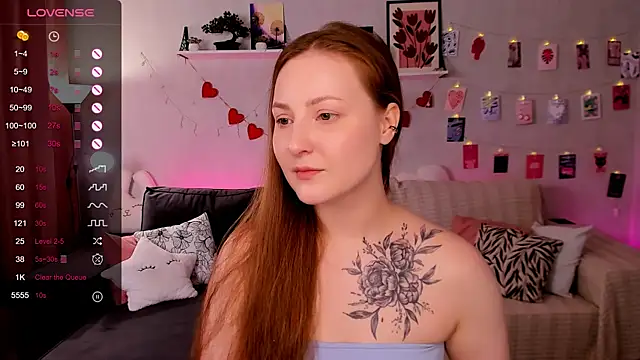 velvet_cherry_ webcam