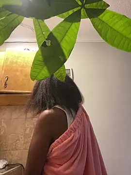 dellah27 (F young) - Happy day😉🩵💦💚💚