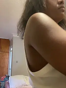 Dellah27 webcam