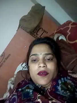 Trisha_71 webcam