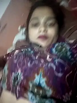 Trisha_71 webcam