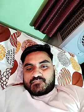 loyalboy_0052 webcam