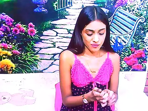 IndianPretty14u2Luv webcam