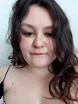 BlackCurly webcam