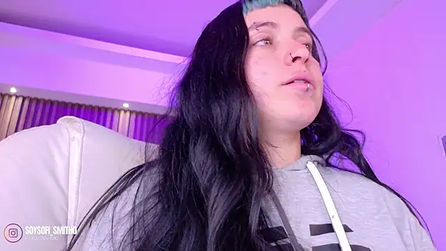Lucy_Smith2 webcam