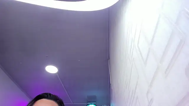 Tiara_rr webcam