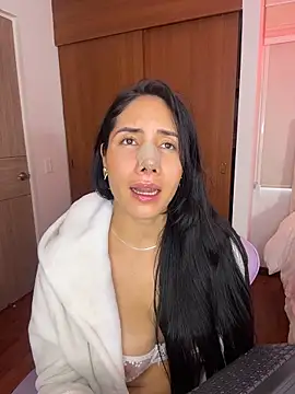 ArianaReynoldss webcam