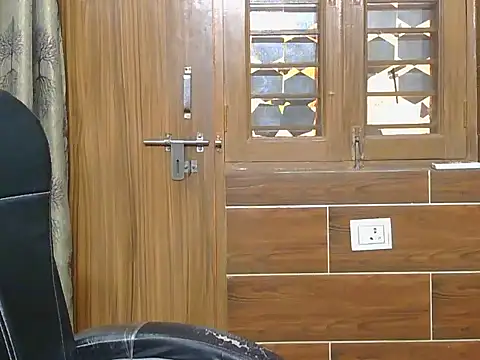 Sweet_Kavya webcam
