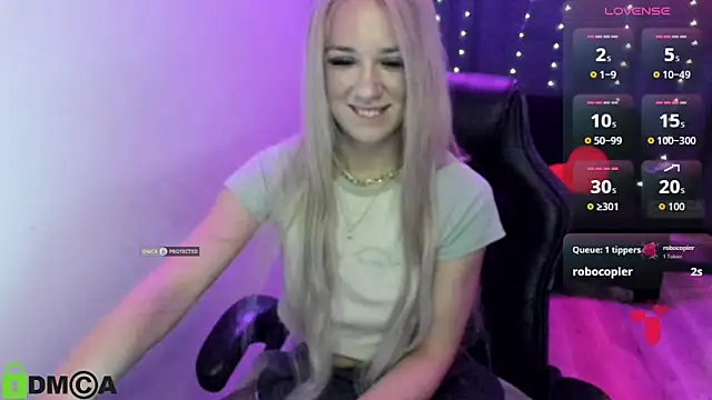 CrystalGirl99 webcam