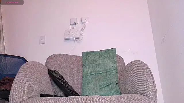 markuss__ (M twink) - CUM ON MY FEET 💦👣