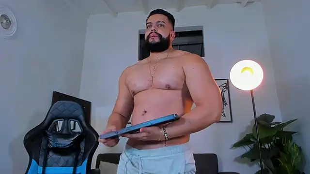 justin_kingx7 (M young) - #anal #beardy #big-ass #big-balls #big-cocks #bisexuals #black-hair #cam2cam #cheap-privates #colombian #ejaculation #flexing #foot-fetish #hairy #hd #latin #muscular #oil-show #pump #recordable-privates #recordable-publics #sex-toys #small-audience #smoking #spanish-speaking #striptease #top #trimmed #young