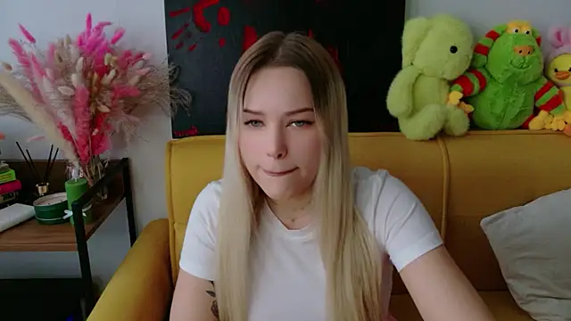 Lost_Mary_ webcam