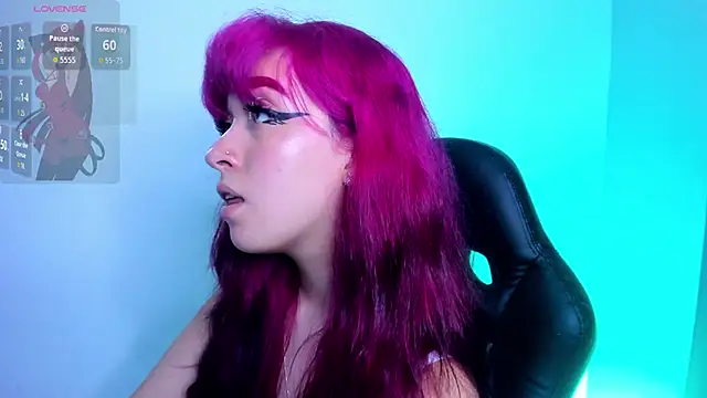 Leah_cherry webcam