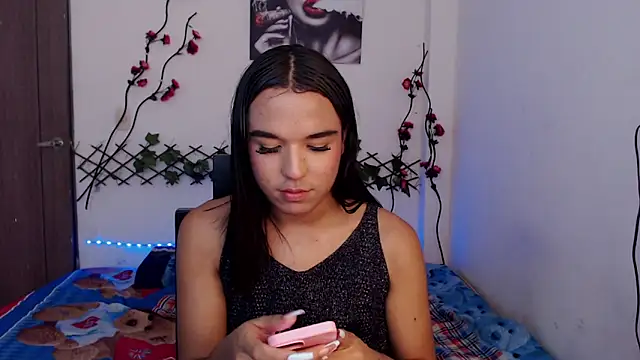 Candyy_doll__ webcam
