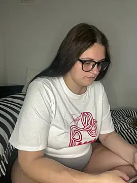 brunettebabexox webcam