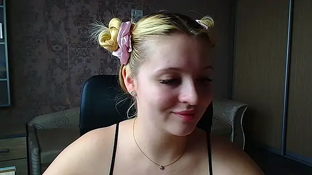 Milka_kiss_ webcam