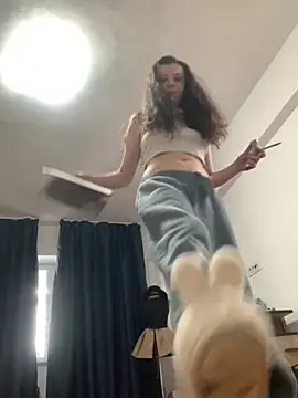 bunnythetailor webcam