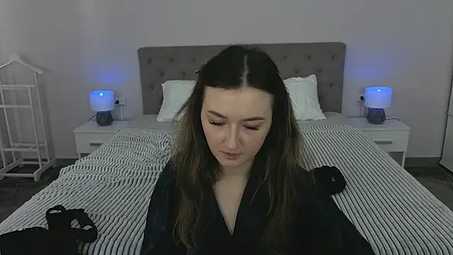 CyrenaLuxe webcam