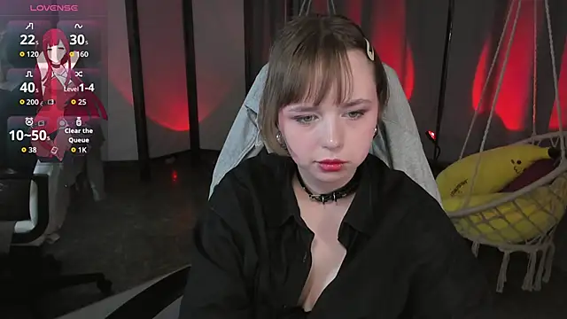 LeonaHicks webcam