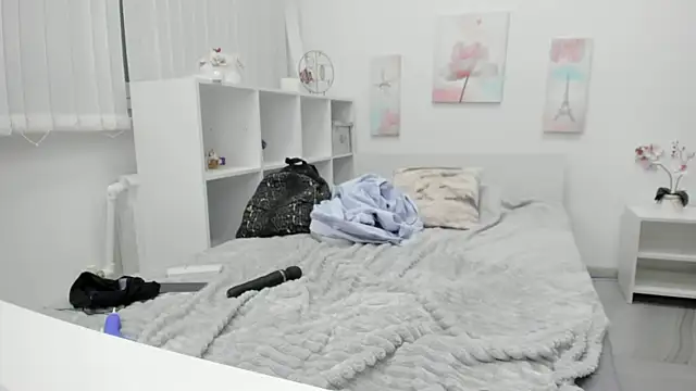hii elle