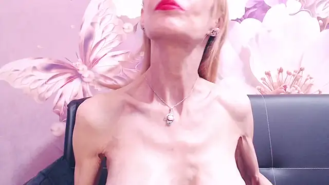BlondPussy webcam