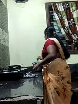 yamini1431 webcam