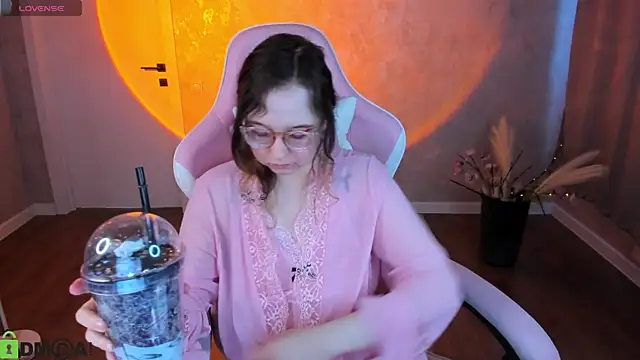 Aleks-caster webcam