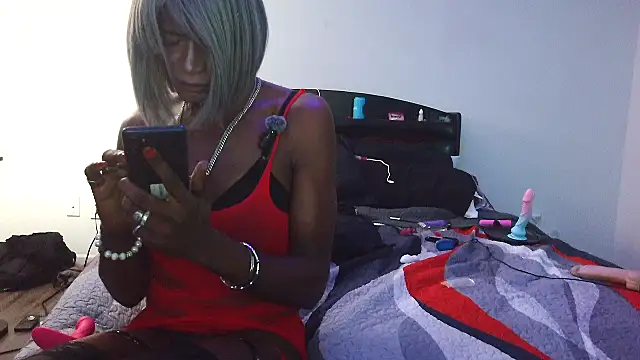 Jackie_SilverFoxCD webcam