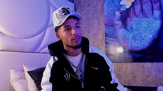 thiagoferreti (M twink) - show full naked
