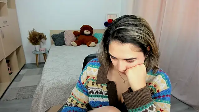 AlexaJuly webcam